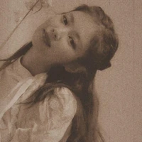 Kim Trân Ni - em