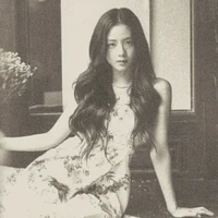 Kim Trí Tú - Y