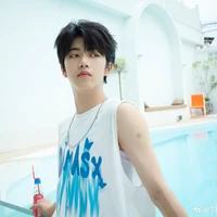 Trương Hàm Thụy_anh