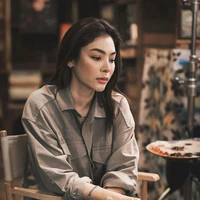 Khun Nueng [Cô]