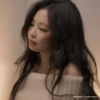kim Jennie-nàng