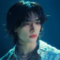 Hwang Hyunjin