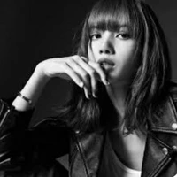 Lalisa Manobal(cô)