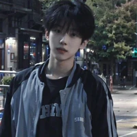 Du Thiên Bình_@phanvanvailon(bot)