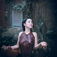 Thần + Người