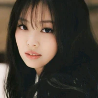 Kim Jennie - Em