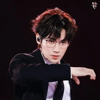 Trương Chân Nguyên _ hắn