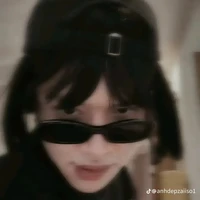 lạc lạc