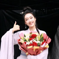 Nhạc mẫu ( Lưa Vũ )