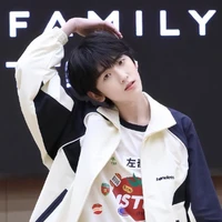 Tả Kì Hàm_cậu