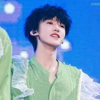 Trương Dịch Nhiên(cậu)