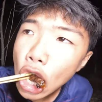 nhỏ tác giả 😈