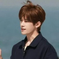 Dịch Dương Thiên Tỉ