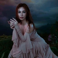uyên Linh