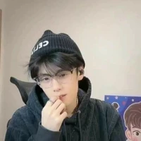 lưu giai lương ( bé sữa)