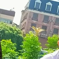 Nhân vật bí ẩn