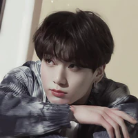 Jeon Jungkook_Em