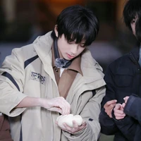 Vương Lỗ Kiệt_anh9