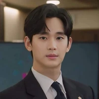 Baek Huyn Woo-chồng Hae In