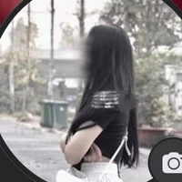 Tgia đang lụy