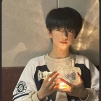 Trương Hàm Thụy.