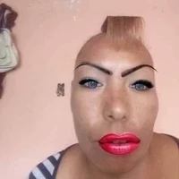 Tác Giả Trom Trom wao ✪