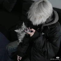 Âu Dương Bạch ||@Ari.Au||