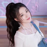 Yeh Shuhua - [ Ẻm ]