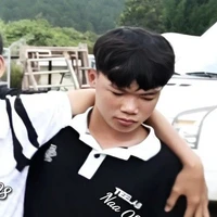 Nhã (hắn+anh cả)