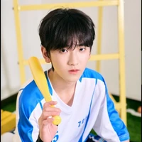 Tả Kì Hàm