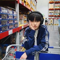 Tả Kỳ Hàm_cậu