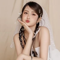 QUỲNH ANH