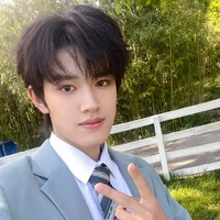 trương cực ( anh)