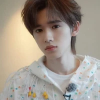 Tống Á Hiên
