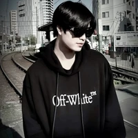 Norawit Titicharoenrak ( Gemini)