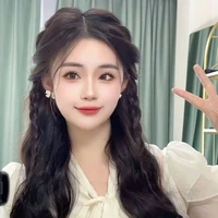 Trần Mỹ Linh_em họ cô