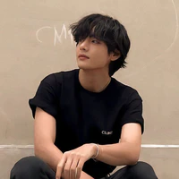 Kim Taehyung_Cậu của cô