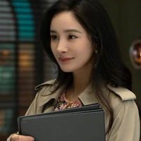 Dương Mịch (bà - mẹ SYX)
