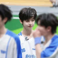 Dương Hàm Bác