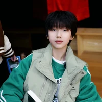 Nhiếp Vĩ Thần