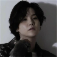 Kim Yoongi [Suga-hắn]