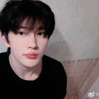 Dư Vũ Hàm 