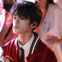 Uông Tuấn Hy