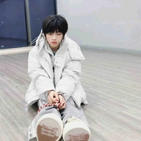 Trương Hàm Thụy 