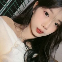 Hoàng Uyên chị nu9