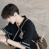 Huỳnh Bảo Quân ( atrai nu9)