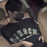 𝙕𝙝𝙖𝙣𝙜𝙅𝙪𝙣𝙃𝙖𝙤