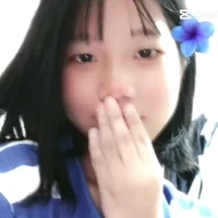 tác giả xiu đẹp gái(Uyên)