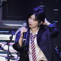 Trịnh Đan Ny [Em]