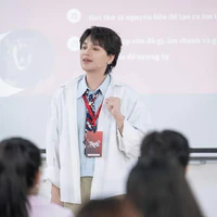 Nguyễn Trần Trung Quân ( Thầy Quân )
